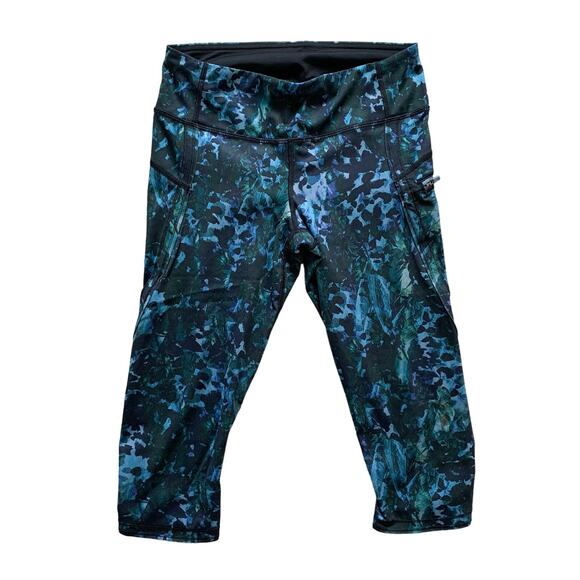Lululemon Run: Top Speed Crop Size 6 floral backdrop blue - Picture 1 of 7